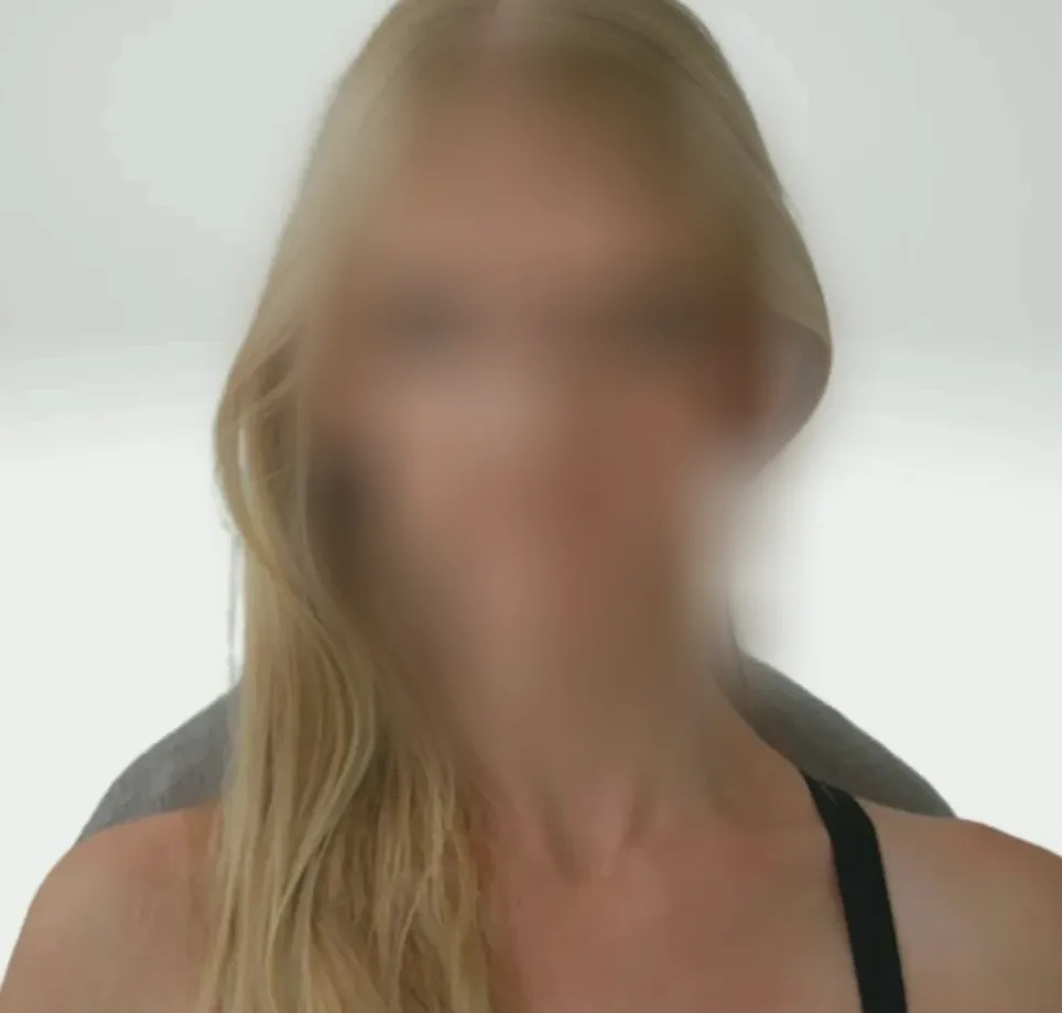 Amalie, 37