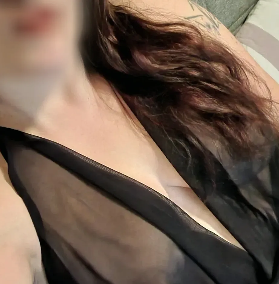 Fatima, 31