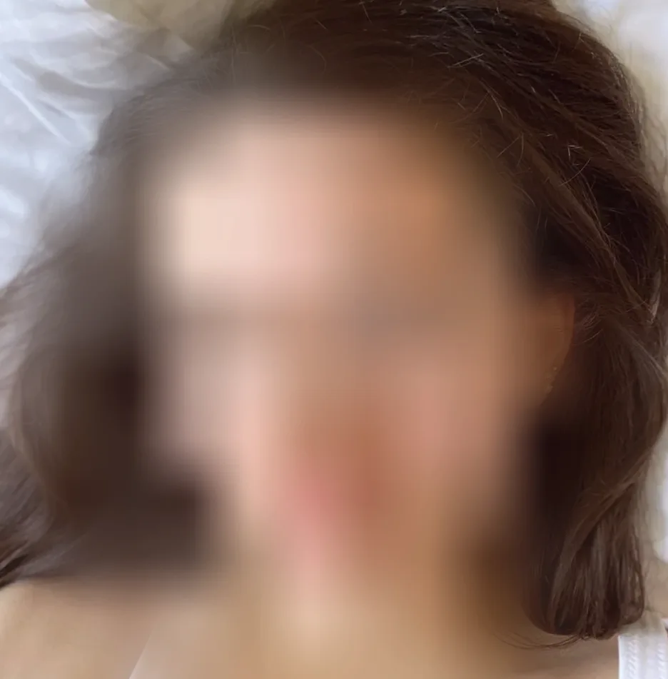 Tilde, 24