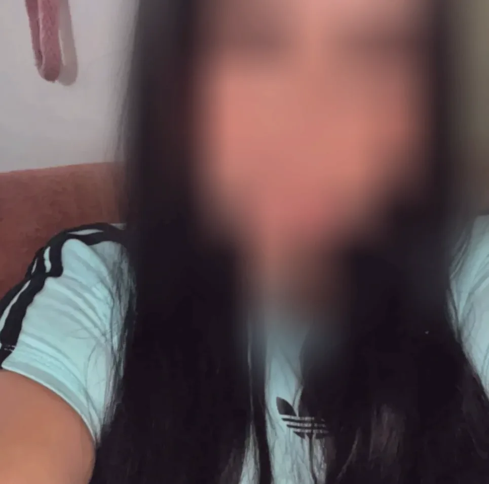 Vilma, 25